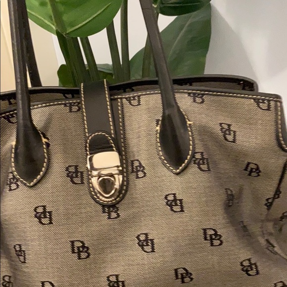 Dooney&Bourke Bag - Picture 14 of 15